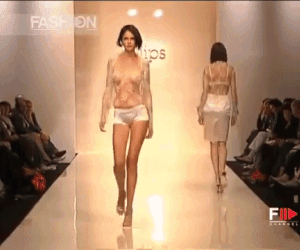 Gif- Catwalk fashion tits