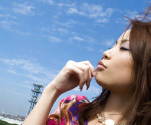 Gorąca zad Azji nastolatek Risa Kasumi wyjawienie jej Wspaniały cycki